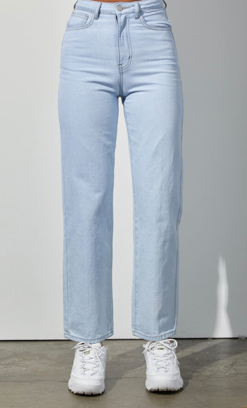 Beavely High Waisted Light Denim Pants with Star Detail